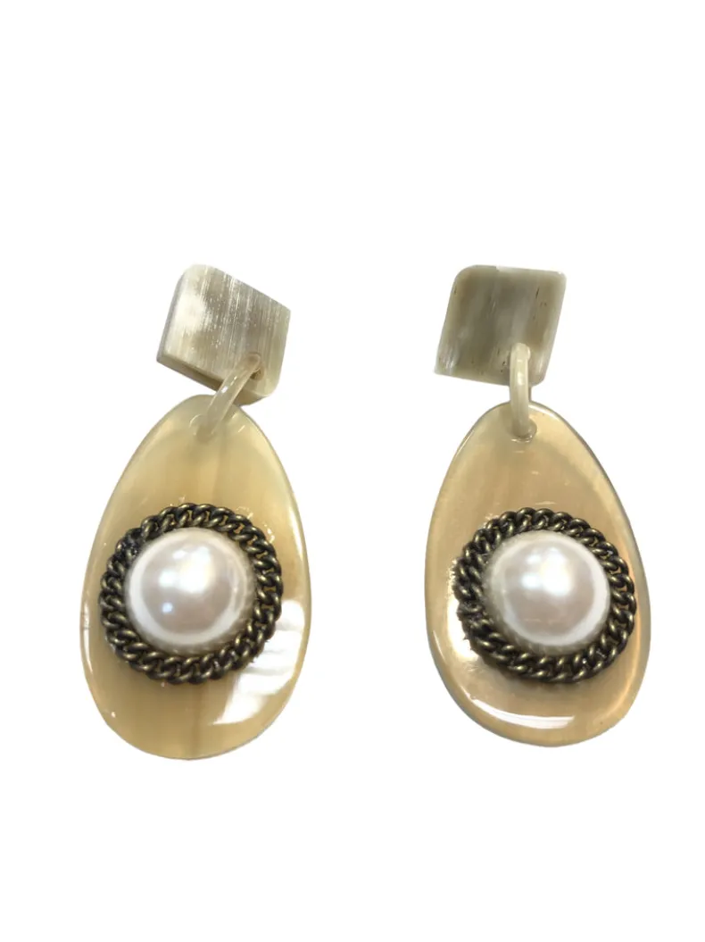 BUTTON DOWN FRESHWATER PEARL DROP EARRINGS