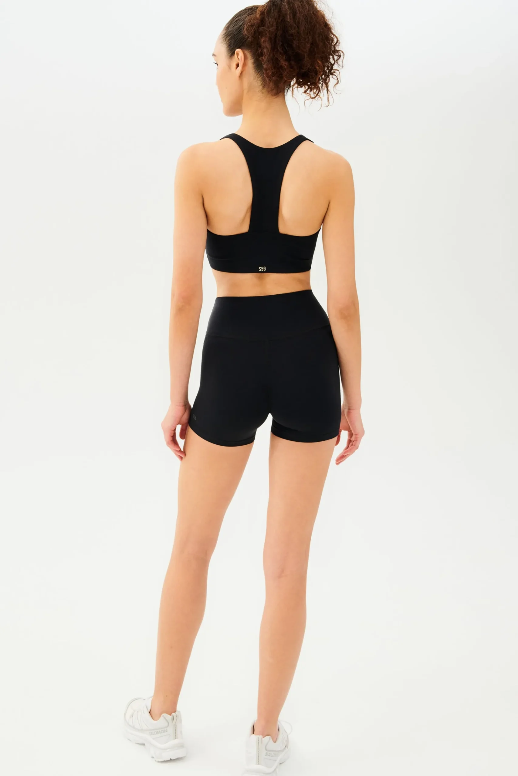 Outlet Airweight High Waist 3.5” Short Shorts