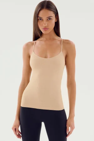 Fashion Loren Seamless Waist Length Tank Tops & Tanks
