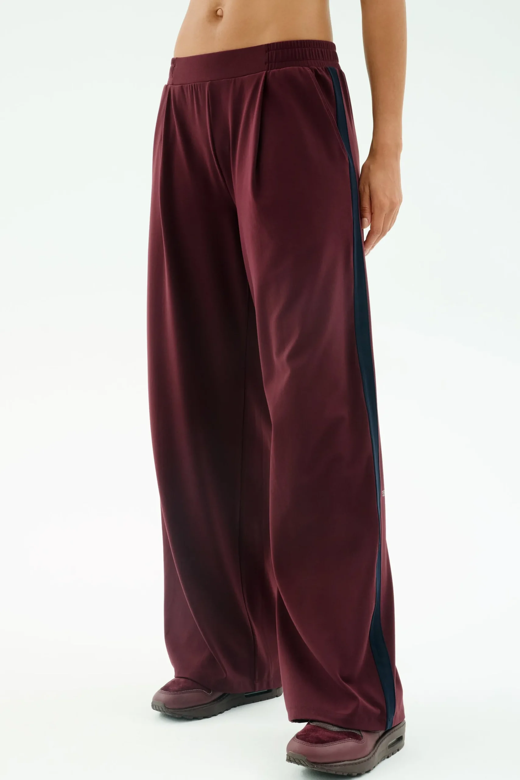 Hot Luca Airweight Trouser with Stripe Lifestyle Pants